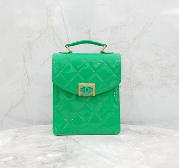 CHANEL Green Patent Flap Chain Bag Small New Type Chip AS4180 154662235