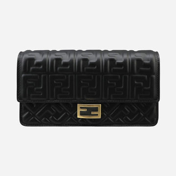 FENDI Baguette-Geldbörse mit Kette in Schwarz 8M0498 AAJD F0KUR 154111348