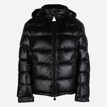 MONCLER 男性用パディングジャケット ブラック 1A53600 68950 999 149961763