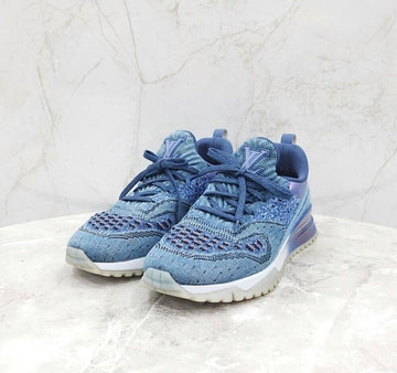 Louis Vuitton Runaway Knit Sneakers 153900325