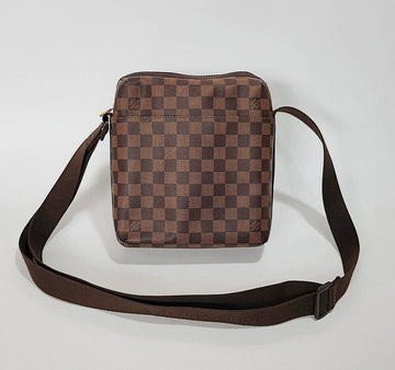 LOUIS VUITTON Damier Trotteur Bou Bour Crossbody Bag N41135 155876320