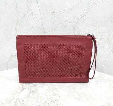 Bottega Veneta Red Intrecciato Woven Strap Clutch Bag 154072727