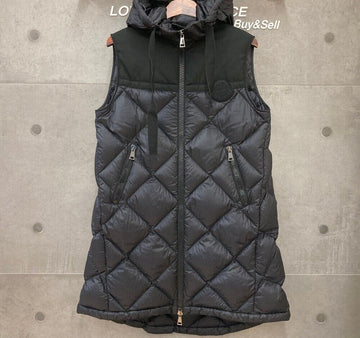 Moncler Hooded Padded Vest Black 155943532