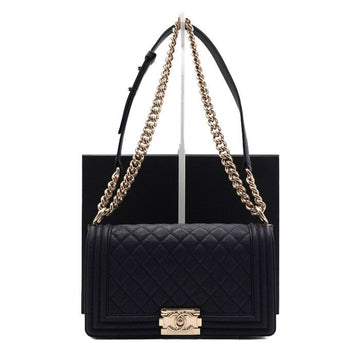 CHANEL Boy Schultertasche in Dunkelblau Kaviar mit goldfarbener Kette Medium Klappverschluss A67086 156011177