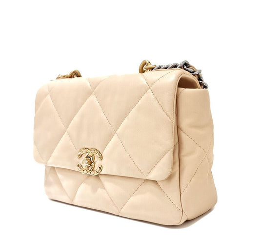 CHANEL 19 フラップバッグ ラージ 7301914579 87796395