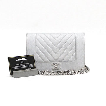 CHANEL シルバーメタルキャビアシェブロンマドモアゼルWOCクロスボディバッグ A80972 156222639