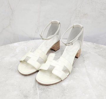 Hermes Crocodile Santorini Sandals Beige Glasse 137609811