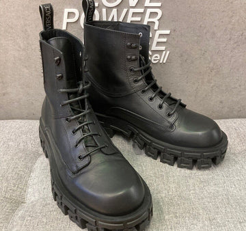 VERSACE Leder Ankle Biker Boots Schwarz 43 148410558
