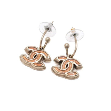CHANEL Orange CC Logo Enamel Earring 08 156318421