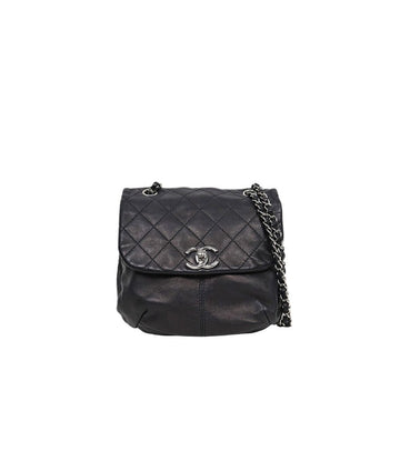 CHANEL ブラックラムスキンキルティングフラップチェーンショルダーバッグ 58710 156376781