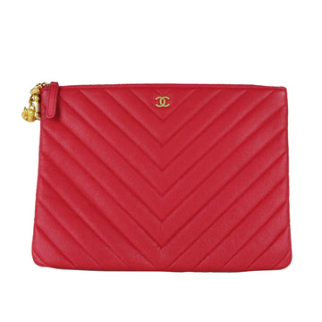 CHANEL クラシック キャビア シェブロン ジッパー チャーム クラッチバッグ A82545 14182 156432775 [P]