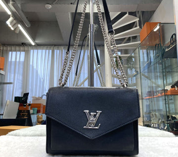 Louis Vuitton My Lockme BB Black M51418J052701 156737973