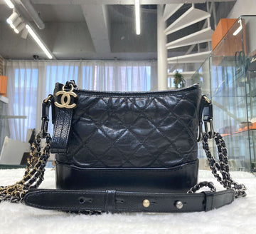 CHANEL Gabrielle Small Black 26 Series J052901 156915638