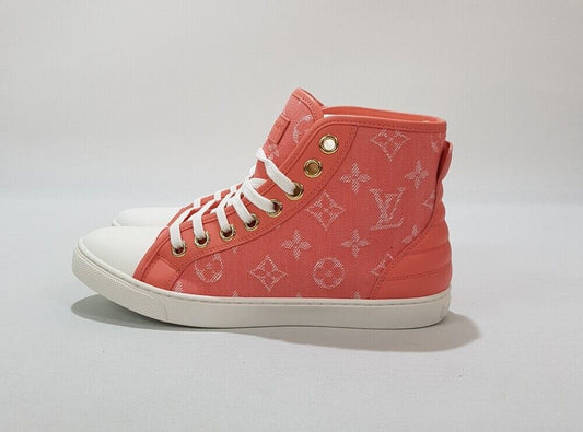 Louis Vuitton Canvas Women's High Top 83104040