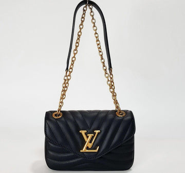 LOUIS VUITTON New Wave Ketten Schultertasche PM M20687 156927858
