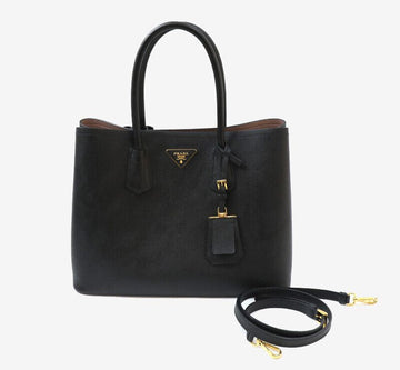 PRADA サフィアーノ トライアングルロゴ トップハンドル クロスバッグ ブラック 9075864777 156994913