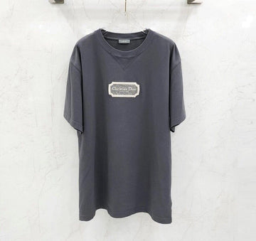 DIOR Couture-gesticktes Logo T-Shirt mit kurzem Arm 243J685B0554 144144342