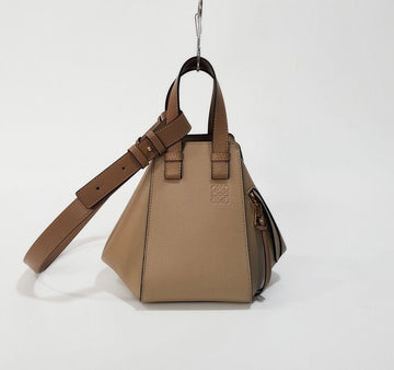Loewe Hammock Bag Compact Sand 145664024 157093683