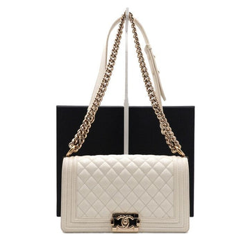 CHANEL Boy Tasche Medium Flap mit Kettenriemen und goldfarbenen Details A67086 157108844