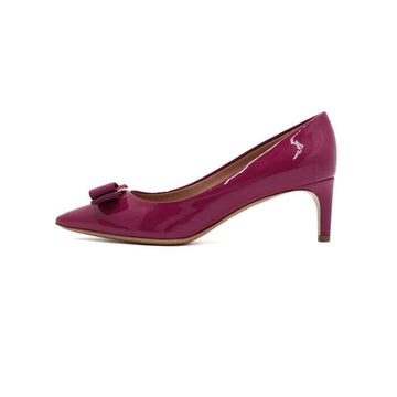 SALVATORE FERRAGAMO ZX15564 Damen Pumps in lila Lack mit goldfarbenem Logo 157124008