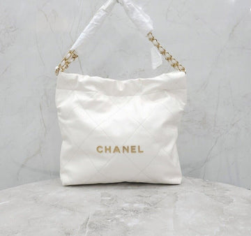 CHANEL 新商品 22バックスモールホワイトゴールドチップ AS3260 155928125