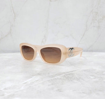 CHANEL Butterfly Sunglasses 154162429