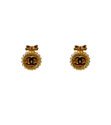 CHANEL Ribbon CC Gold Earrings 60764 157127774