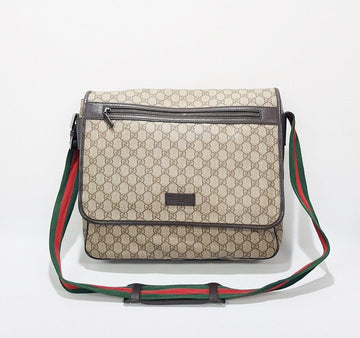 Gucci GG Supreme Big Crossbody Bag 58991069