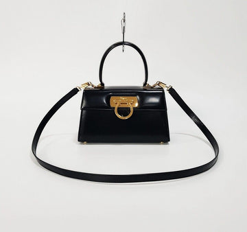 SALVATORE FERRAGAMO Ost-West Kelly Bag Klein 157193056
