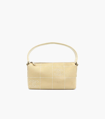 CHANEL Beige Fabric Shoulder Bag 16872 157207596 [P]