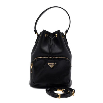 PRADA Schwarze weiche Kälberhaut Bucket Bag mit goldfarbenem Logo 1BH038 157215800