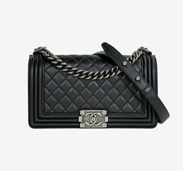 CHANEL Boy Bag Medium Black Silver 18 Series Lambskin 04T4DNAZ 157216720