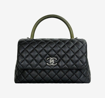 CHANEL Coco Handle Medium Schwarz 23. Serie Kaviar ZV970O6N 157216783