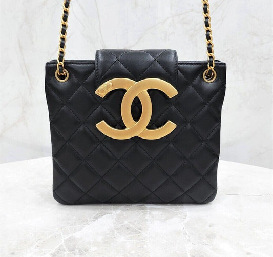 CHANEL 24C ビッグ CCロゴ チェーンショルダーバッグ AS4596 123150580