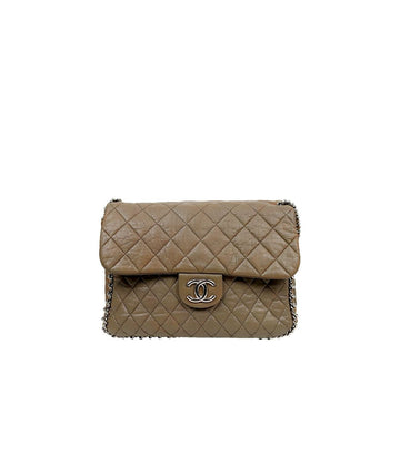 CHANEL Braune gestepptes CC Around Ketten-Schultertasche 61680 157265995