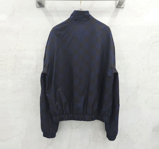 LOUIS VUITTON ダミエポップナイロントラベルブルゾン 1AFHVR 107725934