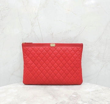 CHANEL Red Boy Caviar New Medium Clutch Bag 154594214