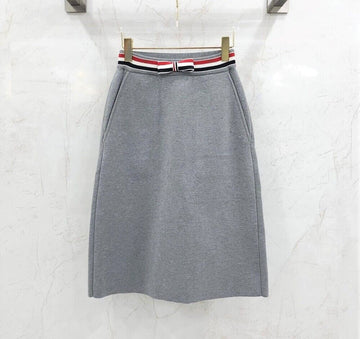 THOM BROWNE RWB ウエストミディスカート 127658234