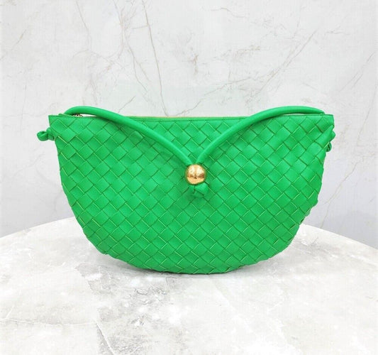 BOTTEGA VENETA グリーン ミディアム ターンポーチ ショルダーバッグ 701024 123100491
