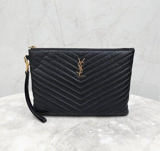 SAINT LAURENT マトラッセレザー ストラップ クラッチ 120344685