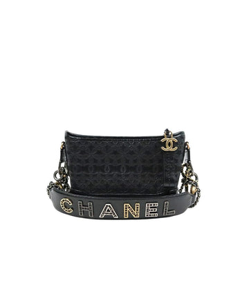CHANEL Schwarze kleine Schulterlogo Laser-Cut Kamelia Gabrielle Hobo Tasche 61491 157408450
