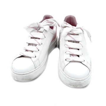 Louis Vuitton Timeout Sneakers 629260490 157658175