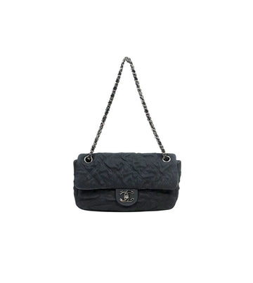 CHANEL Schwarze Nylon-Quilted Schultertasche mit CC-Kette 63199 157759956