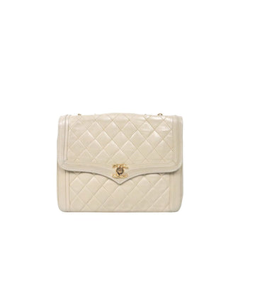 CHANEL ベージュラムスキンチェーンショルダーバッグ63894 157872201