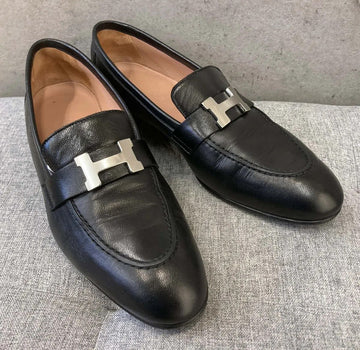 HERMES 38 レディース パリ ローファー ブラック 157873914