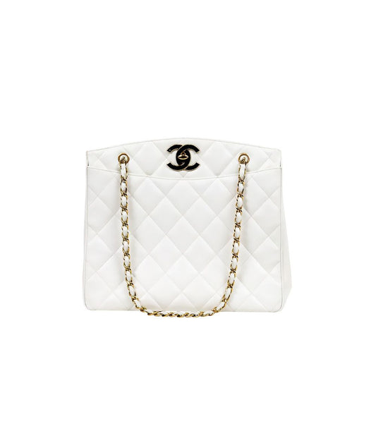 CHANEL ホワイトキャビアキルティングCCターンロックチェーンショルダーバッグ63636 157977194 [P]