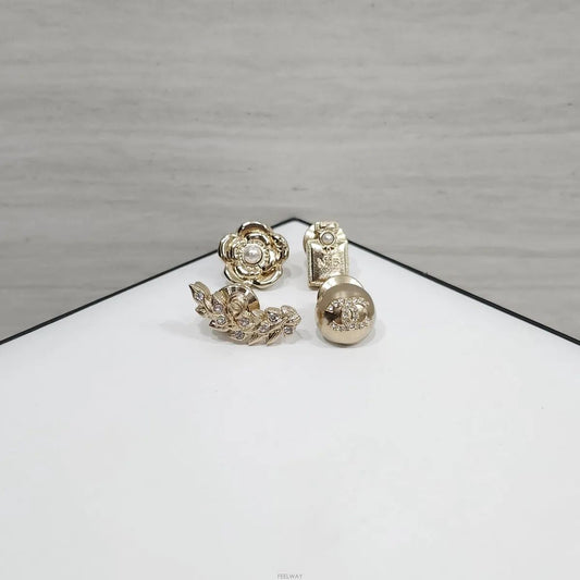 CHANEL New CC Number 5 Camellia Gold Pin Brooch Set 4P 157985323 [P]