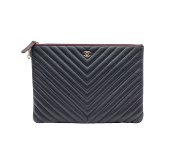 CHANEL Chevron Clutch Black 072105 151516733 [P]