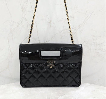 CHANEL Black Patent Flap Bag with New Internal Chip AS4036 144357712 [P]