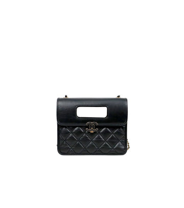 CHANEL Black Quilted Flap 2WAY Bag 62948 158197021 [P]
